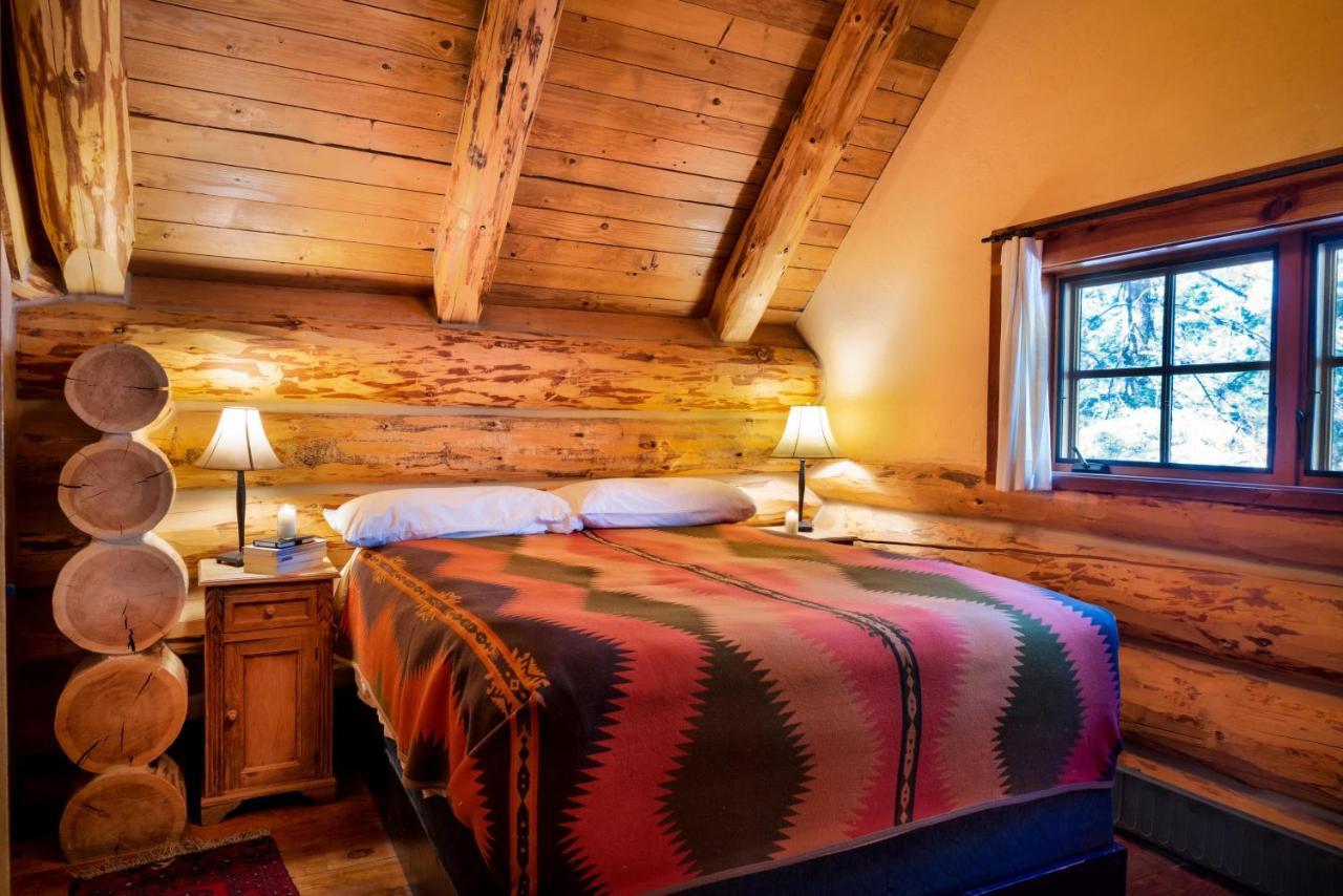 Corkins Lodge Chama Bagian luar foto