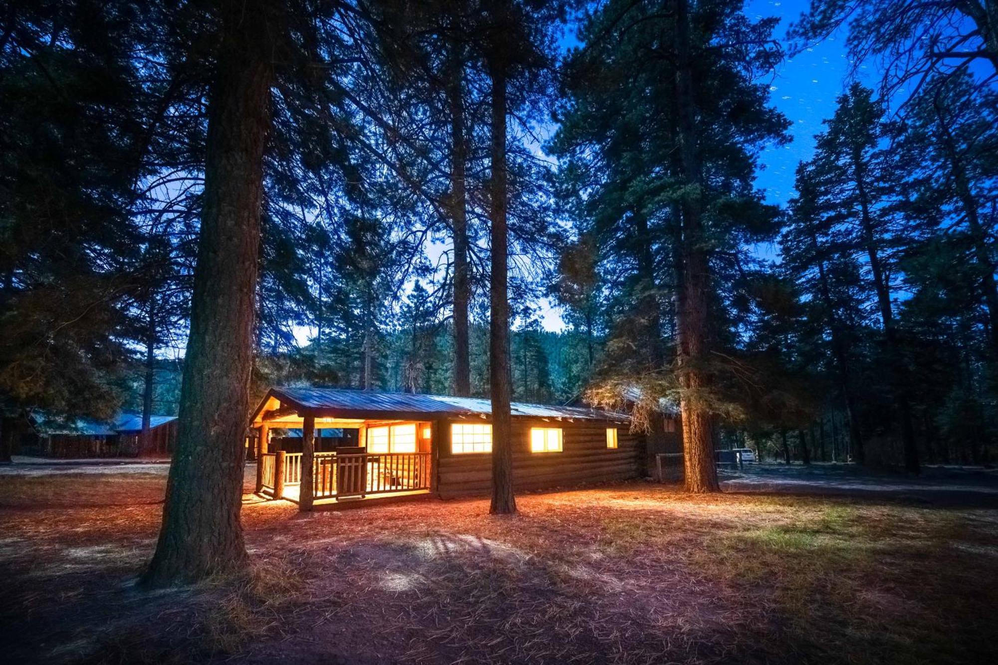 Corkins Lodge Chama Bagian luar foto
