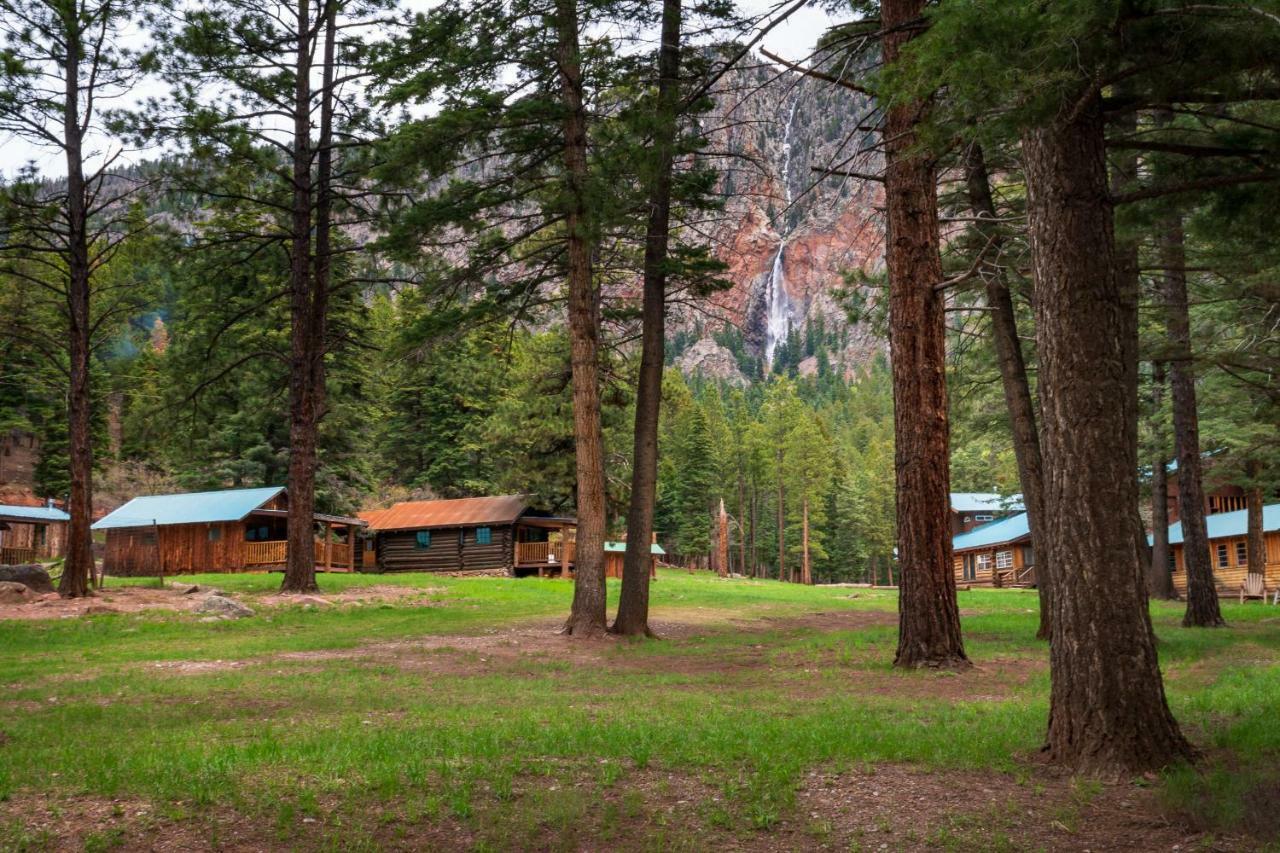 Corkins Lodge Chama Bagian luar foto